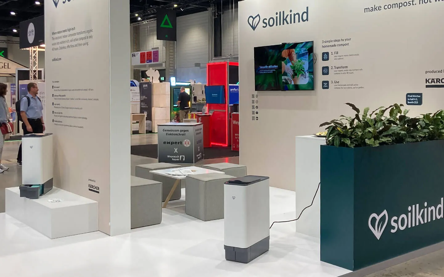 LOUP Soilkind Case Messestand